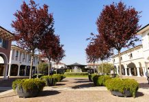 Gioielli, orologi e cristalli: Swarovski torna in provincia con un negozio al Mantova Village