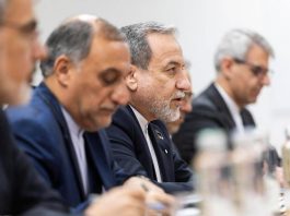 Iran-Usa, progressi a Ginevra ma ‘linee rosse’ di Trump restano: lo scenario