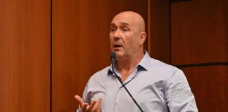 Bandecchi: “Nulla in comune con Vannacci, non c’entro con estrema destra”