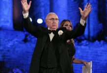 Sanremo, un omaggio a Pippo Baudo aprirà il Festival 2026