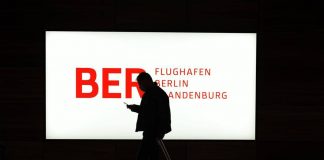 Voli sospesi per ghiaccio all’aeroporto internazionale di Berlino