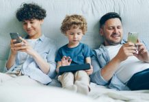 Centro per le Famiglie: due incontri su uso consapevole di smartphone e social