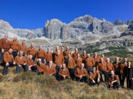 “La montagna incontra la pianura”: Corale 3 Laghi e Coro Sat insieme al Bibiena