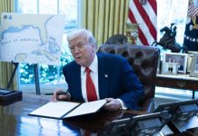 Trump e il rimprovero a Obama: “Ha rivelato informazioni sugli alieni”