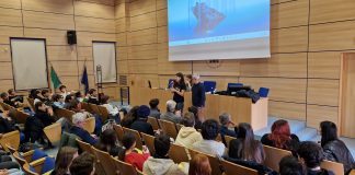 18 Plus, battesimo della cittadinanza per 90 neodiciottenni. Palazzi: “Abbiamo bisogno della vostra creatività”