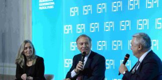 Pompeo: “O crediamo in noi stessi o diventeremo vassalli di Pechino”