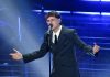 Sanremo 2026, Tredici Pietro chi è: in gara con il brano ‘Uomo che cade’