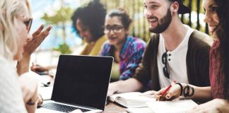 Lavoro, nel Mantovano un neoassunto su tre è straniero