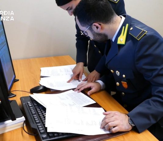 Inps, GdF: indebita percezione del reddito di cittadinanza per circa 45 milioni di euro