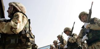 Iran, nuovo missile a medio raggio dispiegato in base sotterranea