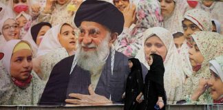 Iran, ex vice presidente: “Attacco Usa evitabile, Ginevra sarà decisiva”