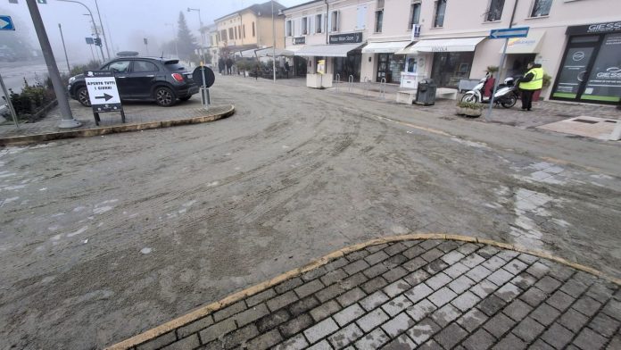 lavori piazza stradella a san giorgio bigarello