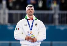 Milano-Cortina, Lorello bronzo a 10 minuti da casa: “Medaglia con nonni in tribuna”