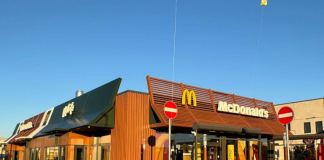 Dà fuoco alle paratie del McDonald’s di Goito: 31enne denunciato per danneggiamento