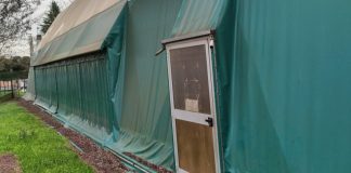 Porto, infiltrazioni al “Pallone”, Voi e Pernigotti: “Inutilizzabile se piove. Subito fondi per riqualificarlo”