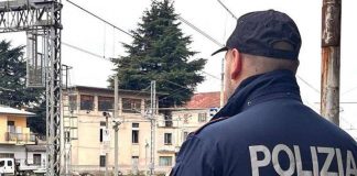 Trapani, ascolta musica con le cuffie e non sente l’arrivo del treno: muore a 17 anni