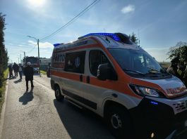 Roverbella, perde il controllo della moto e finisce nel canale: muore 51enne