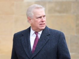 Buckingham Palace, pressing su Andrea: “Vada a testimoniare sul caso Epstein”