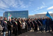 Sindaci mantovani in allarme per il futuro della Gambro Vantive di Medolla