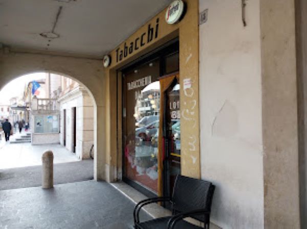 tabaccheria castel d'ario