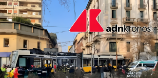 Tram deraglia a Milano e finisce contro un edificio, un morto e 40 feriti