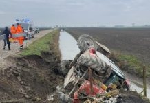 Ostiglia, cede la banchina e si ribalta col trattore: paura per agricoltore 28enne