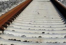 Svizzera, treno deraglia nel canton vallese: molti feriti