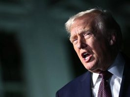 Trump chiede ad Harvard un risarcimento da un miliardo di dollari