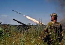 Ucraina, dalla tragedia della guerra al business della difesa: Kiev pronta a produrre armi per l’Europa