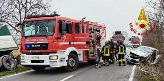 Scontro tra auto e camion sulla Sabbionetana, 70enne in gravi condizioni al Poma
