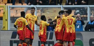 La Cremonese si sveglia tardi, il Lecce vince 2-1 lo scontro salvezza