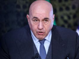 Iran, Crosetto “Non è la nostra guerra, su Hormus l’Ue agisca unita”