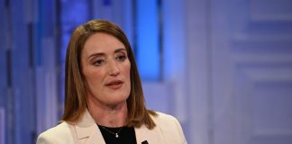 Iran, Metsola “Soluzione non militare ma diplomatica”