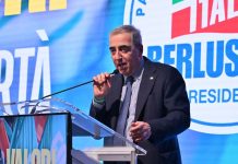 FI, Gasparri si dimette da capogruppo al Senato “Mia decisione autonoma”