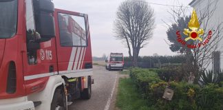 Sustinente, 69enne cade e gli finisce uno spuntone di ferro nella testa