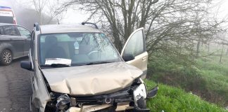 Rolo, violento scontro frontale nella nebbia: ferita 18enne mantovana