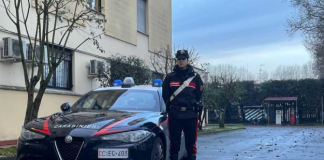 Scambio di droga al bar a Guastalla: coinvolto anche un 50enne di Dosolo