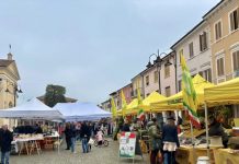 Suzzara, per lo “Sbaracco” centro affollato tra affari e prodotti tipici