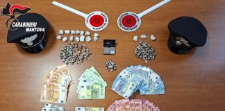 Viadana, beccato con 150 dosi di droga pronte per lo spaccio: arrestato 20enne