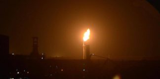 Iran: “Attaccata base Usa in Bahrain”. Nuova esplosione a Dubai. Conto alla rovescia per scelta nuova Guida Suprema