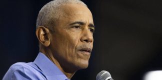 Obama attacca Trump: “Ogni giorno un assalto alle nostre istituzioni democratiche”
