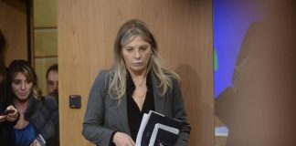Anche il capo di gabinetto deve farsi autorizzare per interventi pubblici: il caso Bartolozzi diventa un giallo