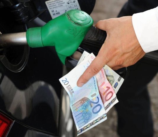 Prezzi dei carburanti: come trovare il distributore più conveniente