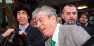 Bossi, Mattarella: “Italia perde leader appassionato”. Meloni: “Ha segnato fase importante della storia italiana”