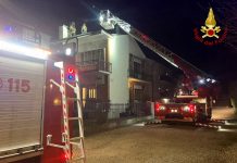 Intervento dei Vigili del Fuoco in via San Benedetto Po per una canna fumaria