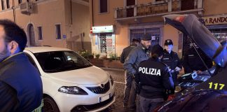 Estintori scaduti e scarsa igiene in cucina: bar multato per 13mila euro