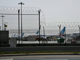 Dubai, aeroporto riapre dopo stop per droni Iran: primi voli stasera