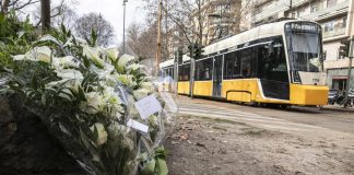 Tram deragliato a Milano: si indaga su telefono autista, scatola nera e protocollo