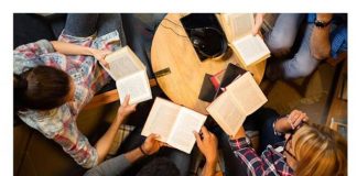 Nero su bianco al Museo Virgilio quando l’arte contemporanea incontra la parola scritta