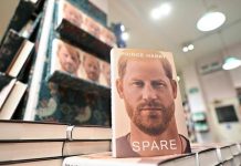 ‘Spare’ di Harry è il libro più letto… nei bagni di tutta la Gran Bretagna